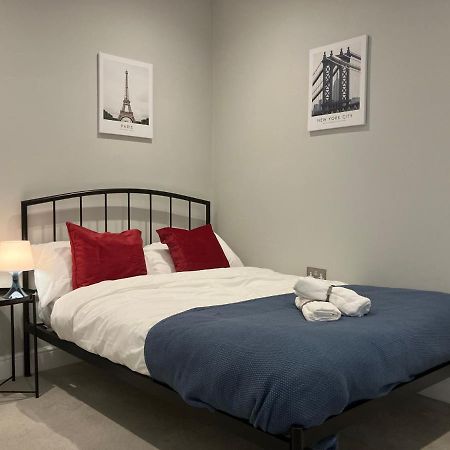 Spectacular 2 Bed Apartment With Lovely Terrace - 1 The Southwell London Luaran gambar