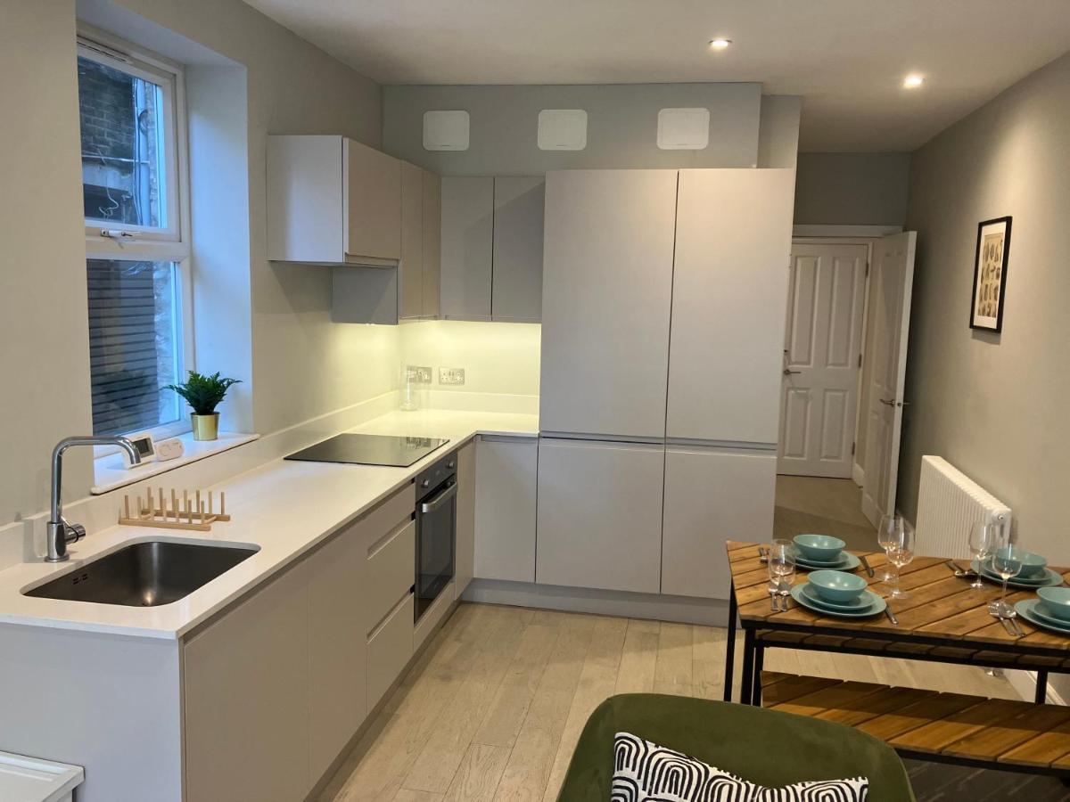 Spectacular 2 Bed Apartment With Lovely Terrace - 1 The Southwell London Luaran gambar