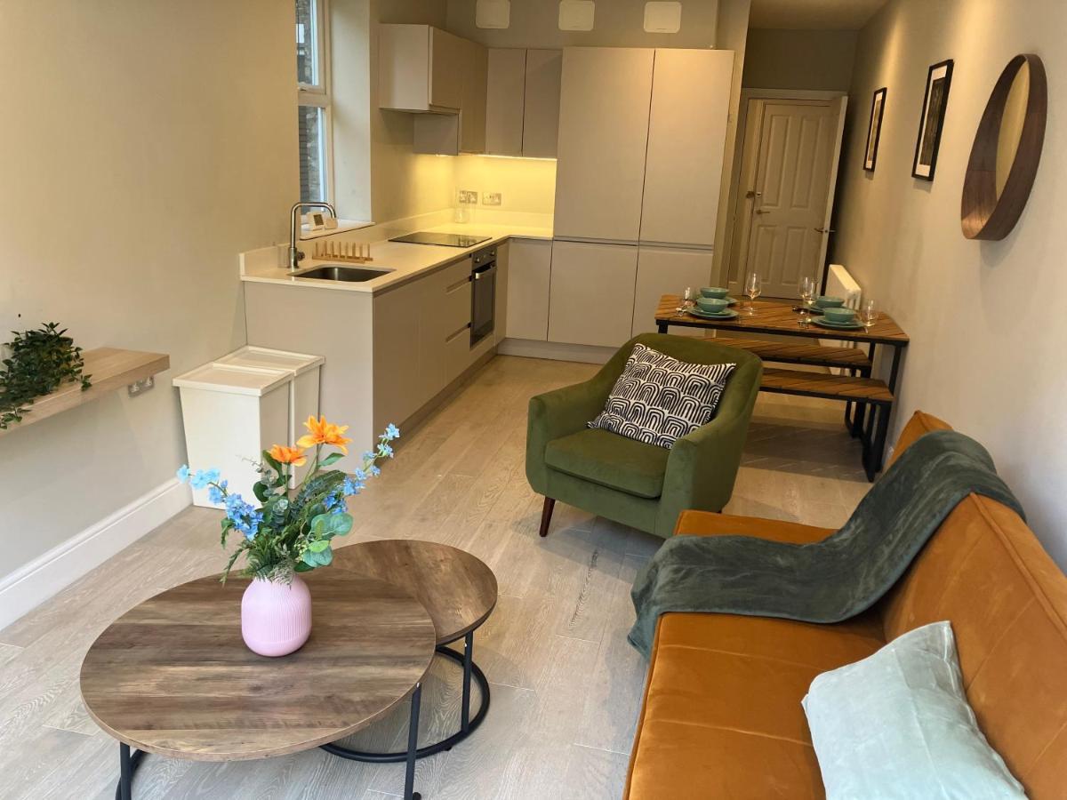 Spectacular 2 Bed Apartment With Lovely Terrace - 1 The Southwell London Luaran gambar