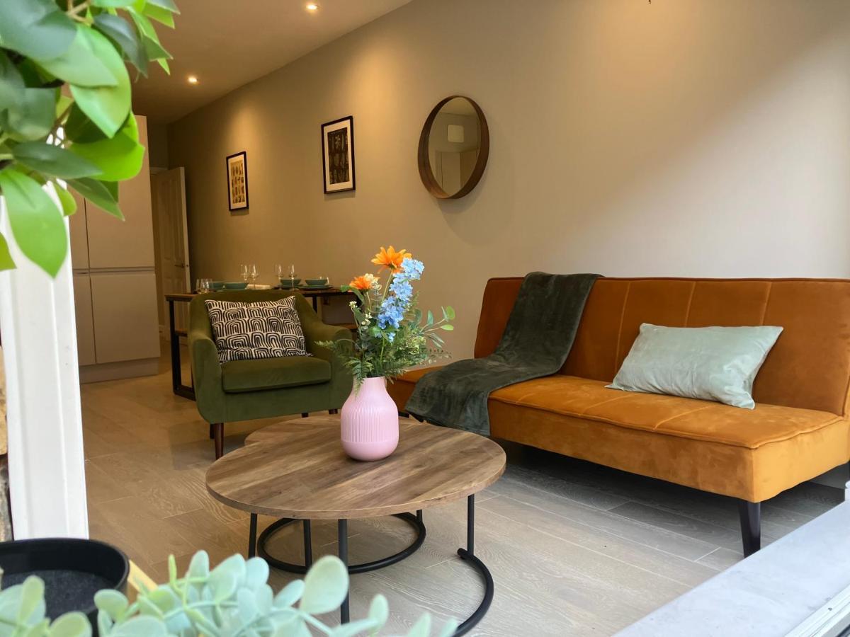 Spectacular 2 Bed Apartment With Lovely Terrace - 1 The Southwell London Luaran gambar